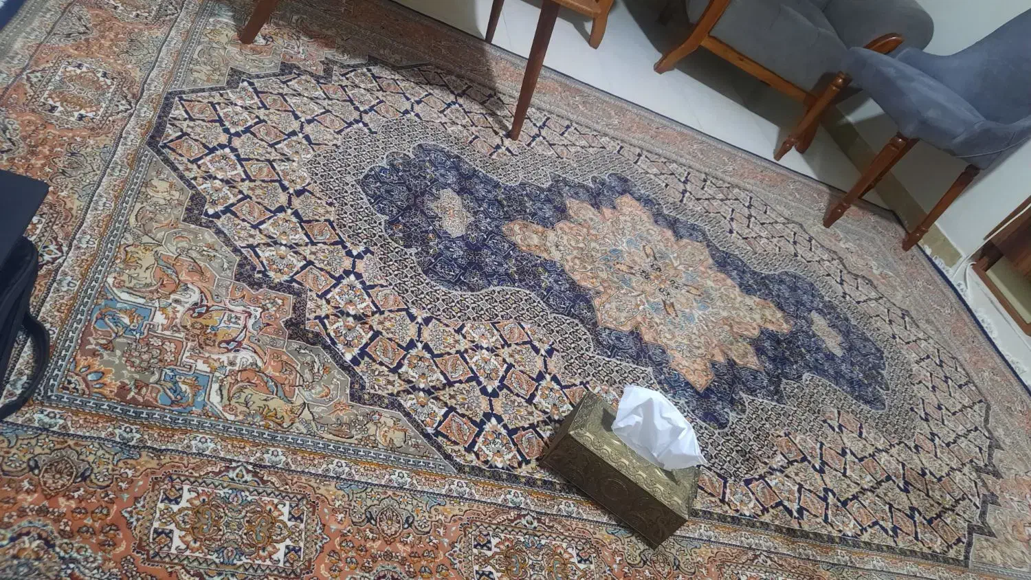 فرش نیاوران ۷۰۰ شانه ۱۵۰۰ تراکم|فرش|رشت, جهاد|دیوار