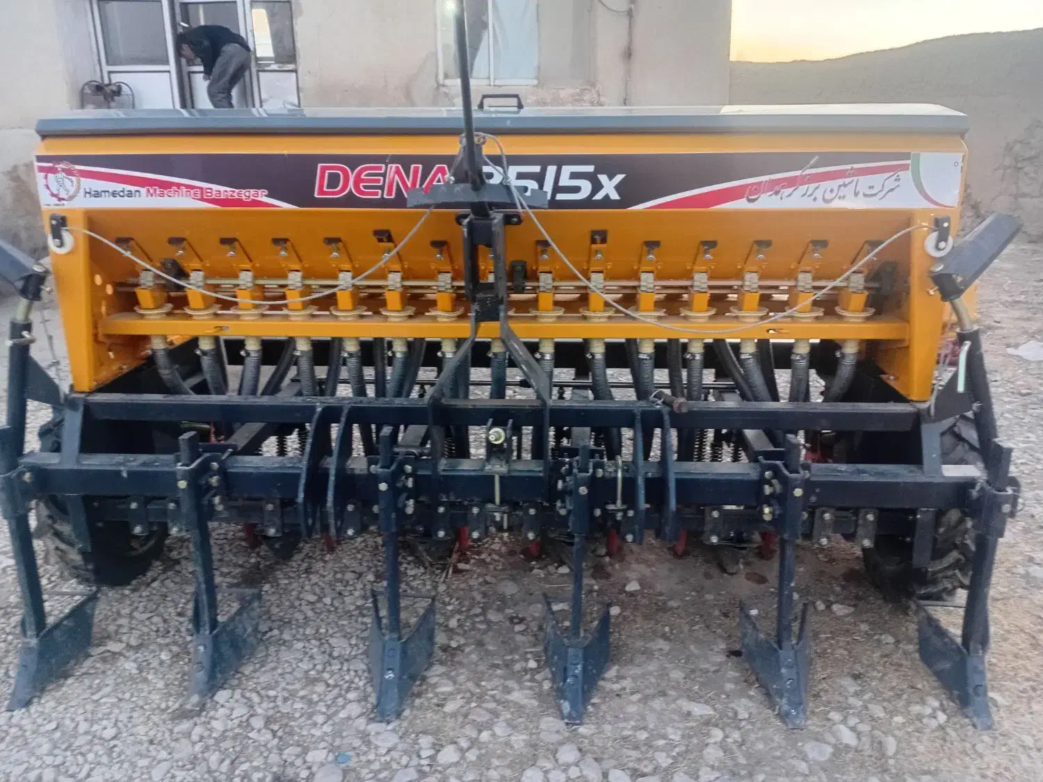 دستگاه ریزدانه کارهمدان|ماشینآلات صنعتی|آشخانه, |دیوار