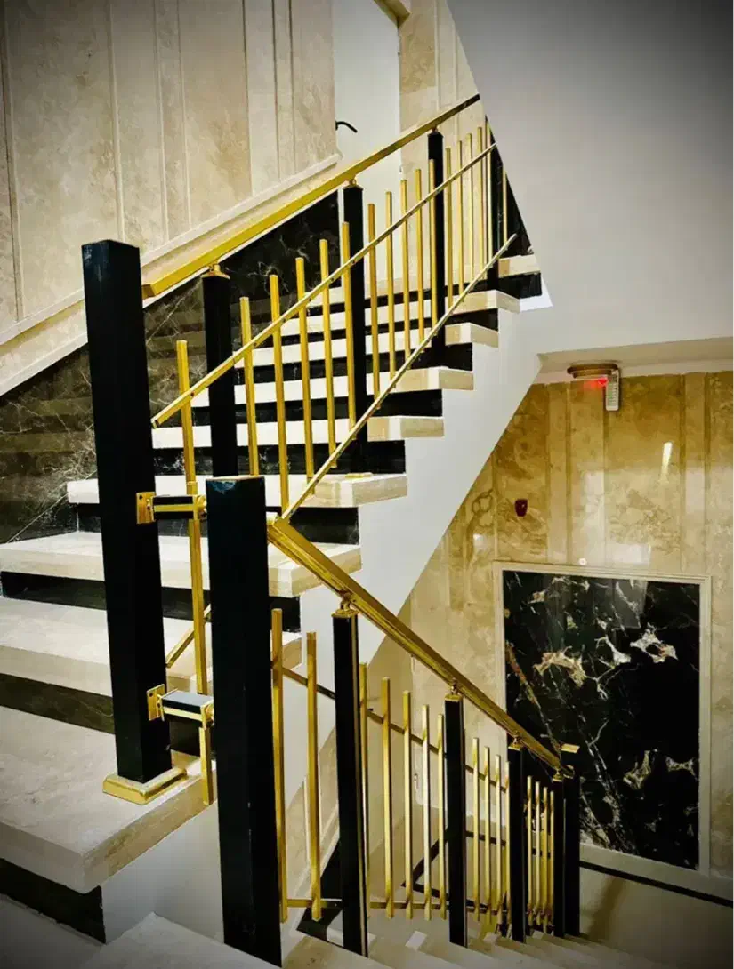 ۱۲۰متر ۲ خواب نوساز فلکه اول تهرانپارس