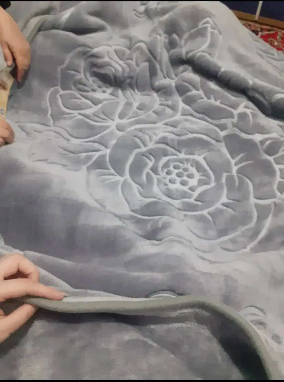 پتو گلبافت ونرمین دو نفره|رختخواب، بالش، پتو|رامهرمز, |دیوار