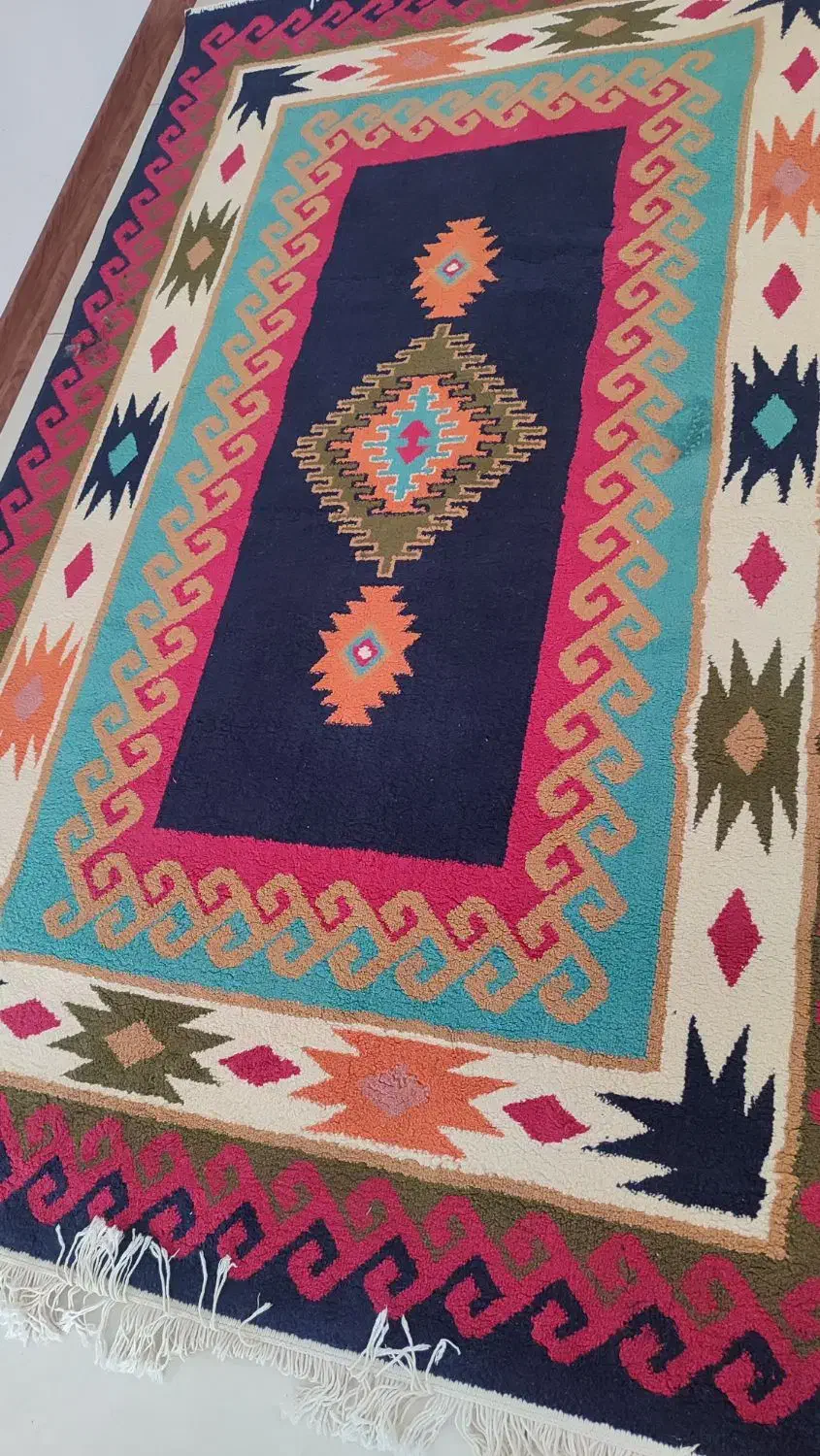 فرش|فرش|نیشابور, شهرک بسیج|دیوار