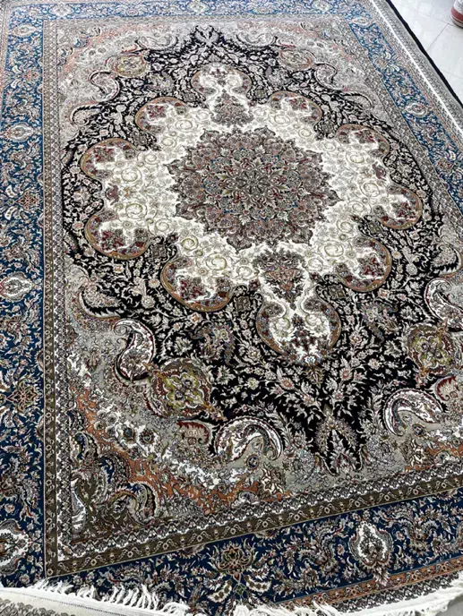 یک جفت فرش ۹ متری زمرد مشهد|فرش|مشهد, ایثارگران|دیوار