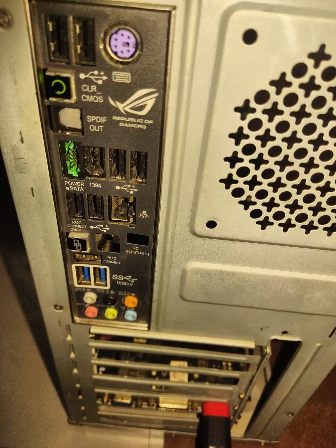 کیس حرفه ای سری X با گرافیک GTX 750|قطعات و لوازم جانبی رایانه|چهارباغ, |دیوار