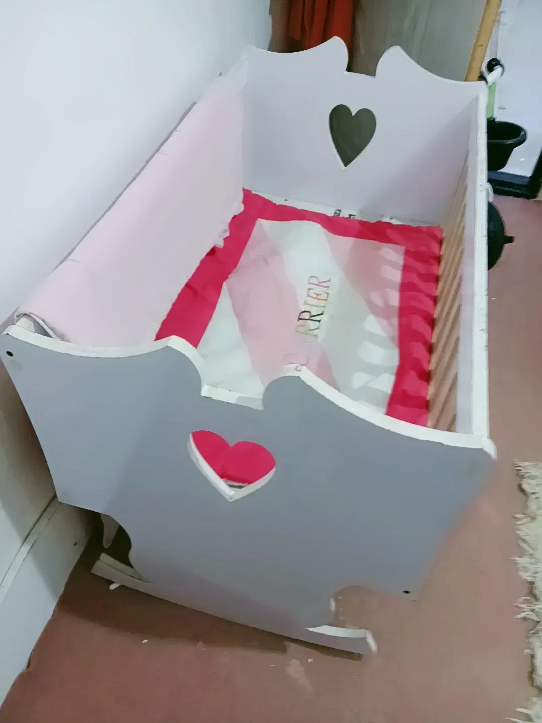 گهواره نوزادی همراه پشه بندبزرگ|تخت و صندلی بچه|ارومیه, |دیوار