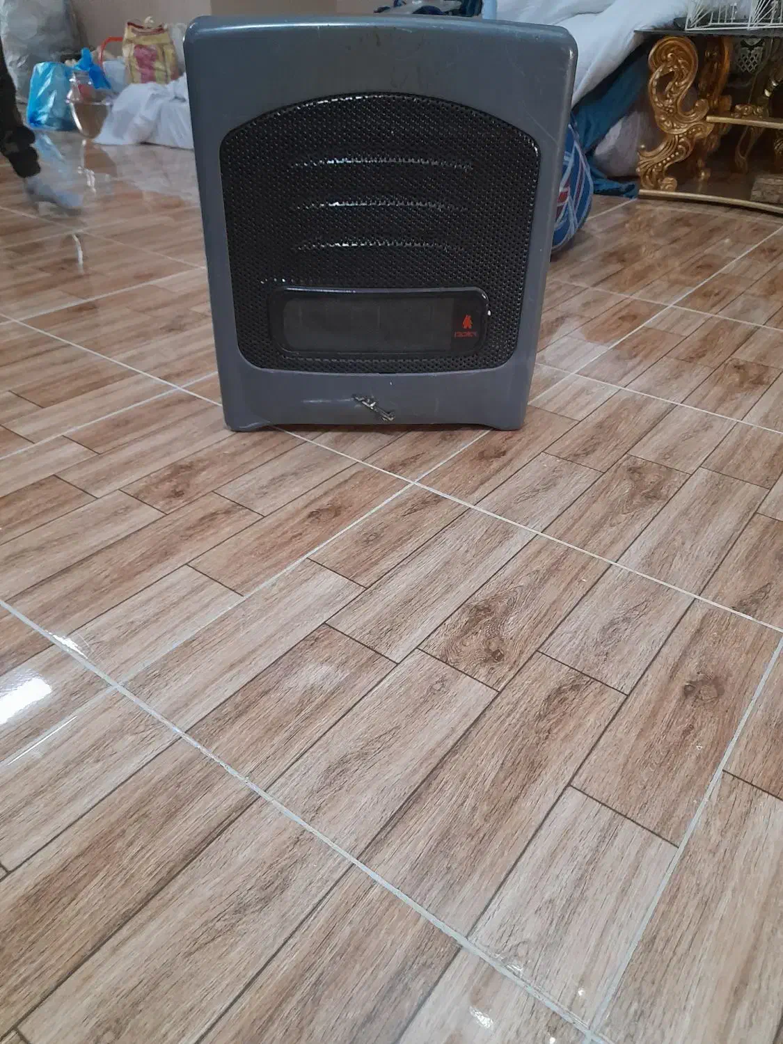 بخاری گازی سایز کوچک پلار|بخاری، هیتر، شومینه|رودهن, |دیوار