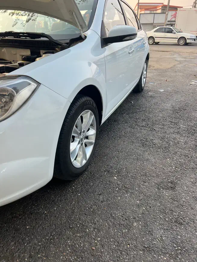 برلیانس ۹۴بدون رنگ کم کار تک برگ سند|خودرو سواری و وانت|قائمشهر, |دیوار