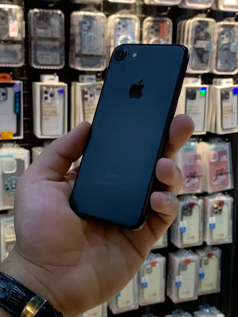 iphone 7 32GB بازنشده پک اصلی|موبایل|رشت, چله خانه|دیوار