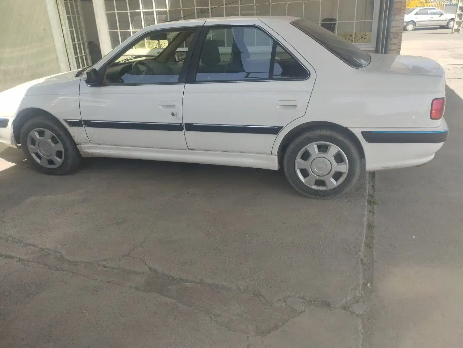 پارس1402|خودرو سواری و وانت|جیرفت, |دیوار