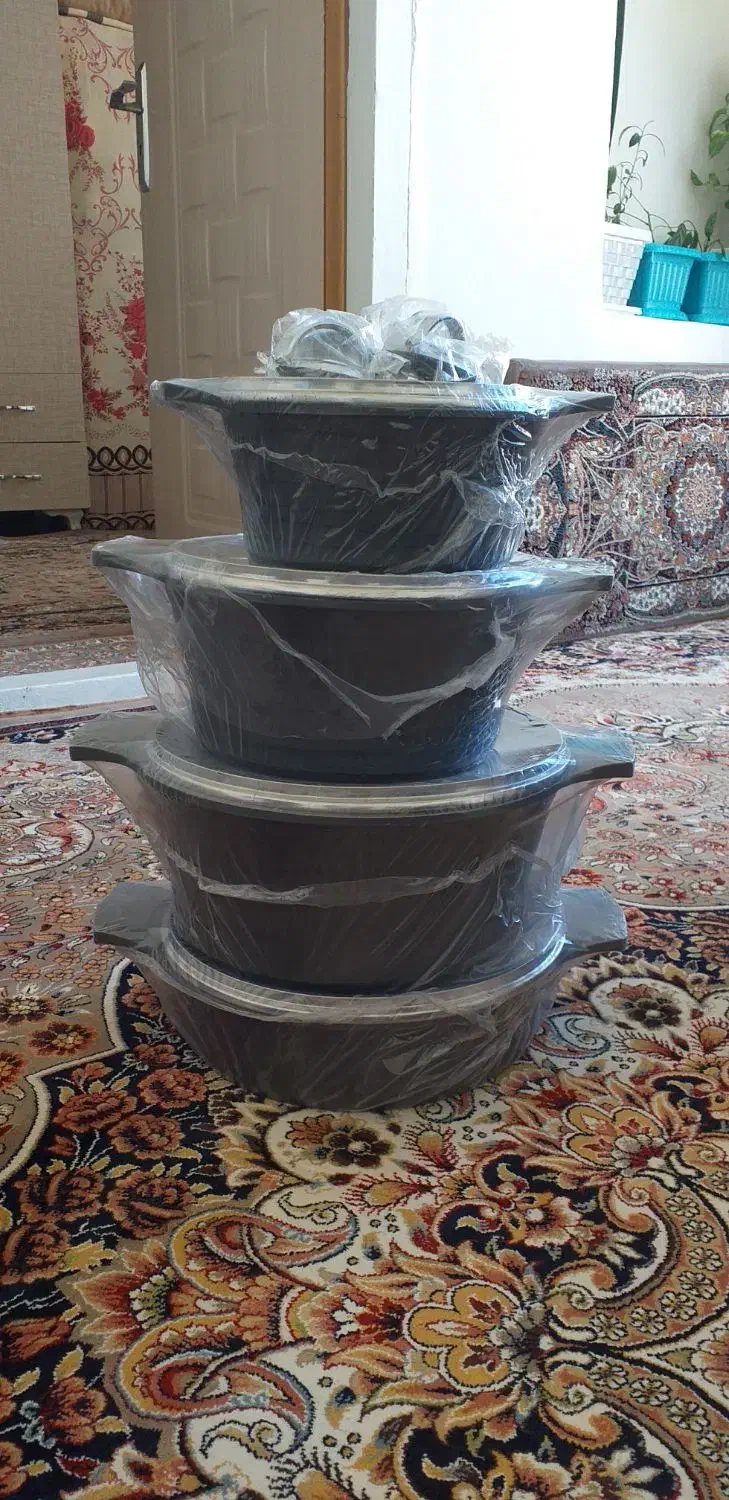 قابلمه چودنی صفر|ظروف پختوپز|مهاباد (آذربایجان غربی), |دیوار