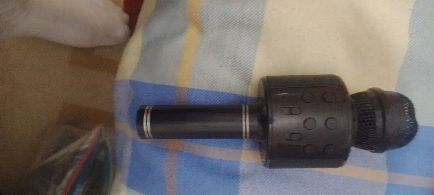 یک عدد میکروفن سیار|صوتی و تصویری|لوشان, |دیوار