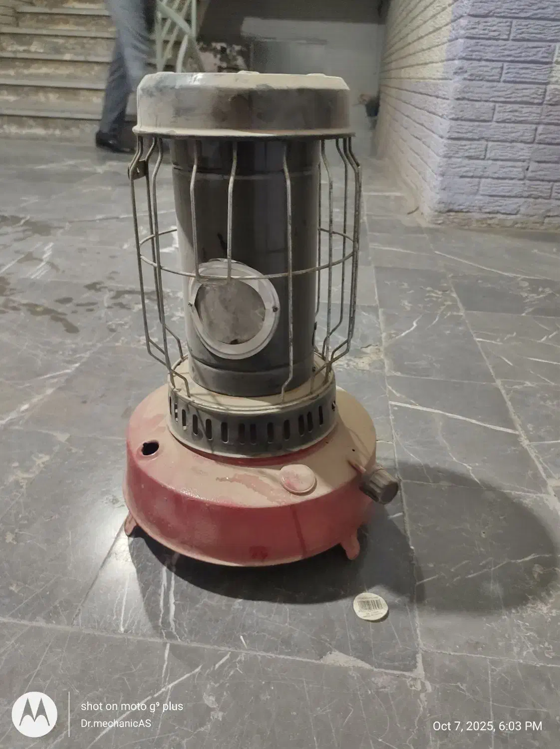 والور چراغ نفتی قدیمی|کلکسیون اشیاء عتیقه|رباطکریم, شهرک والفجر|دیوار