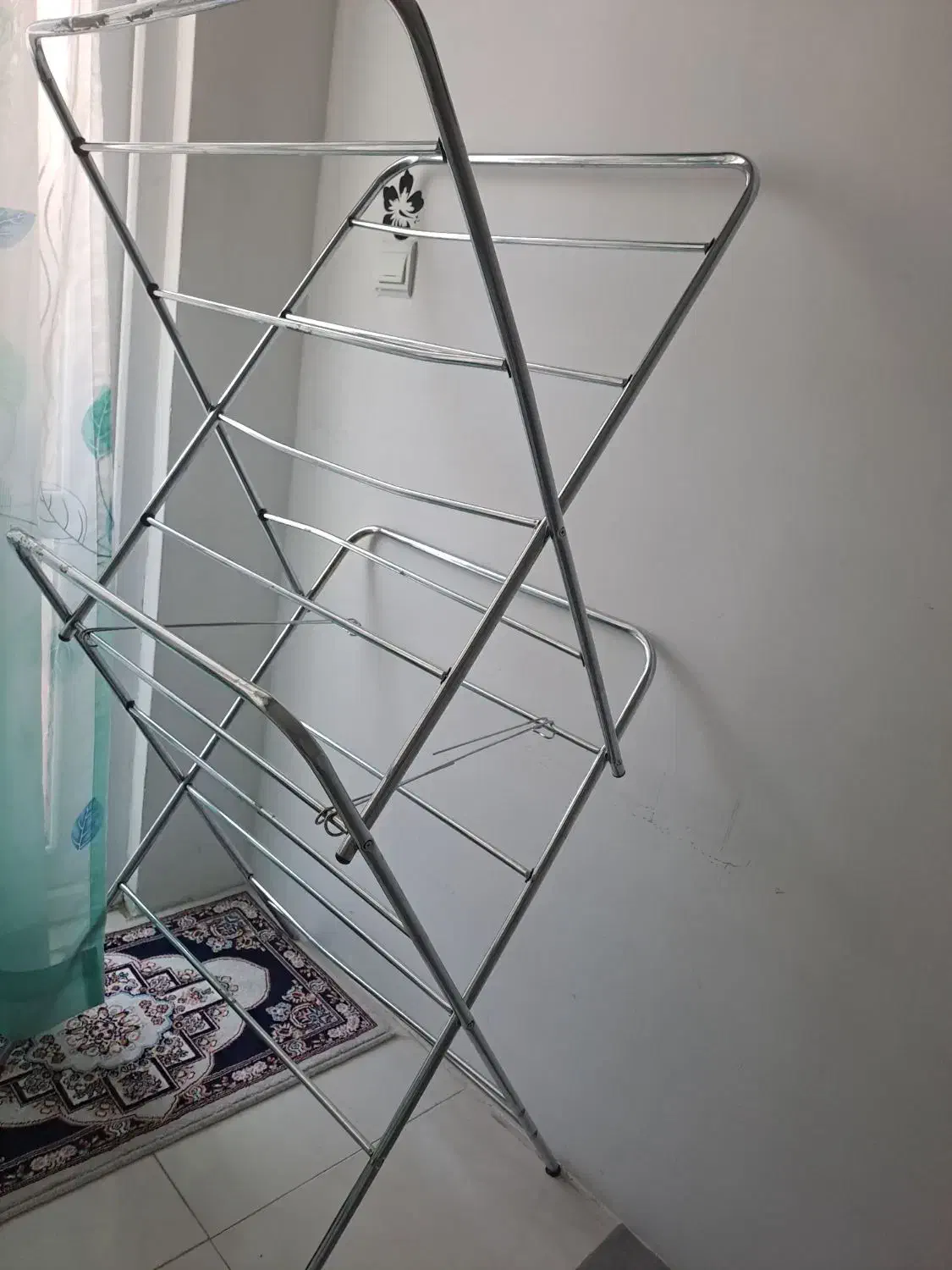 رخت آویز کم جا|بندرخت و رخت‌آویز|نیشابور, شهرک فرهنگیان|دیوار