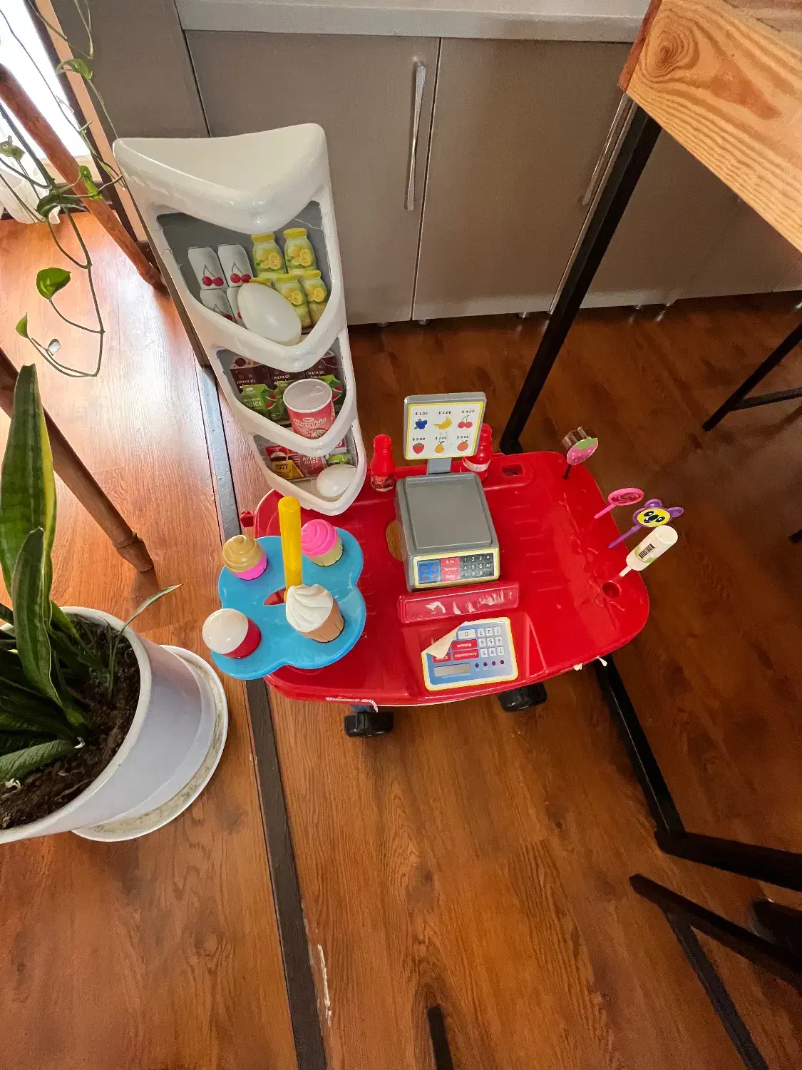 اسباب بازی صندوق میوه|اسباب‌بازی بچه|آمل, |دیوار