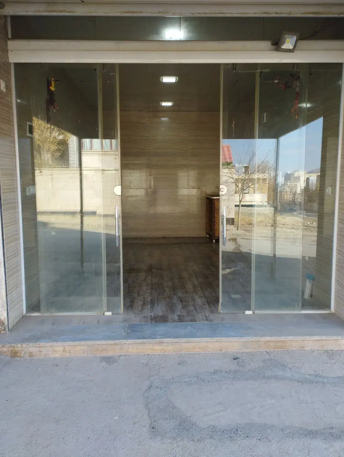 اجاره مغازه واقع در خیابان چمران|اجارهٔ مغازه و غرفه|نورآباد, |دیوار