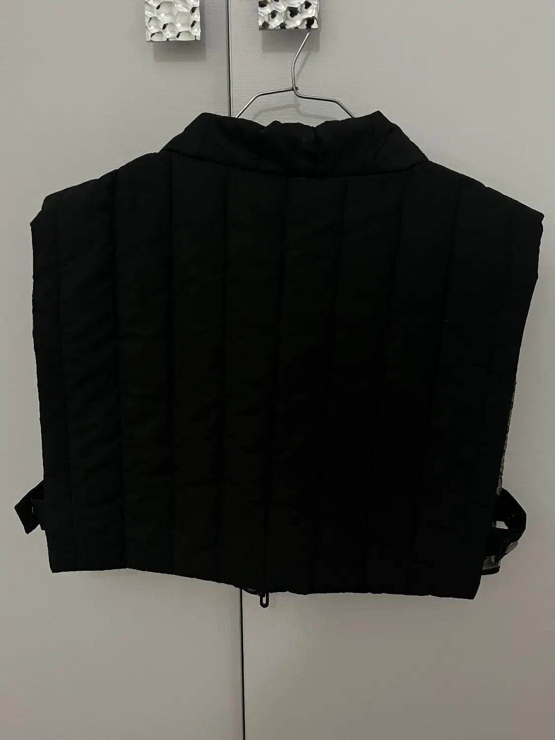 جلیقه/ وست|لباس|پردیس, فاز ۲|دیوار