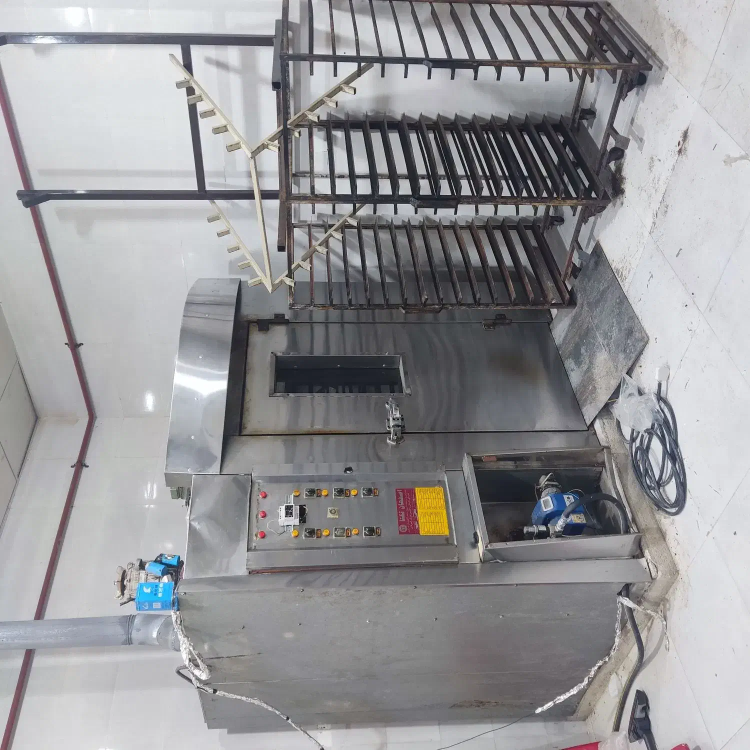 فر30دیس گردون شیرینی پزی ونان حرفه ای|فروشگاه و مغازه|شیراز, محمدیه|دیوار