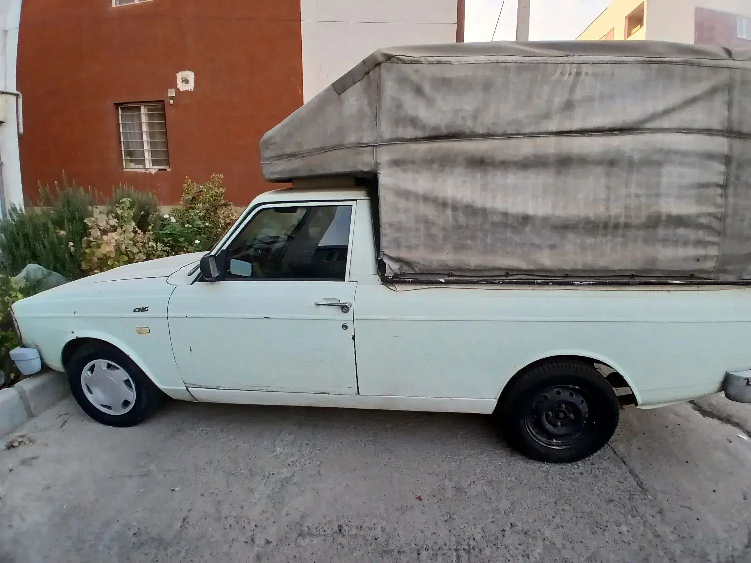 فروش وانت مدل ۹۲|خودرو سواری و وانت|هشتگرد, شهرک گلها|دیوار