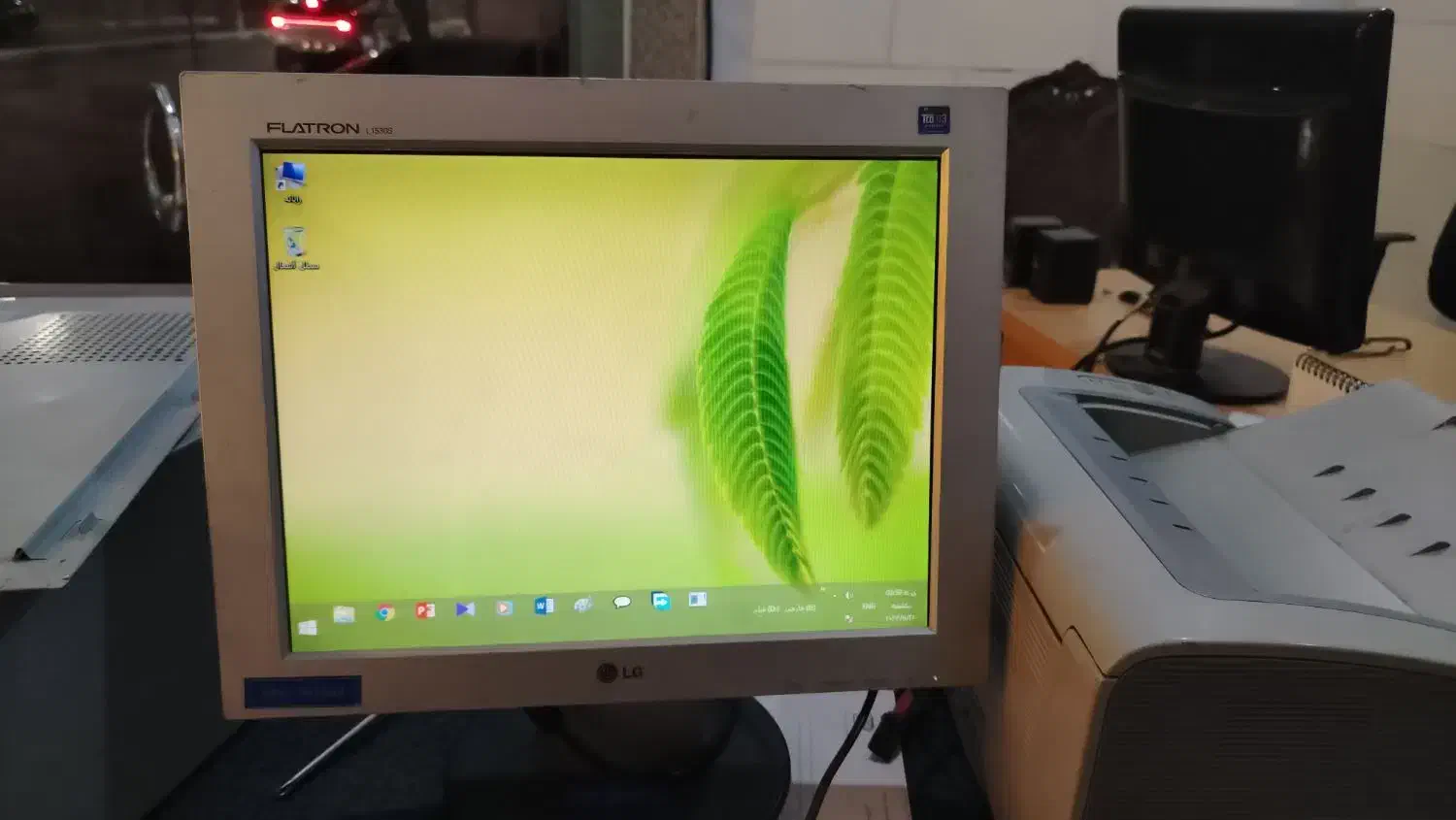 مانیتور ال سی دی 15 اینچ ال جی|قطعات و لوازم جانبی رایانه|نجفآباد, یزدانشهر|دیوار
