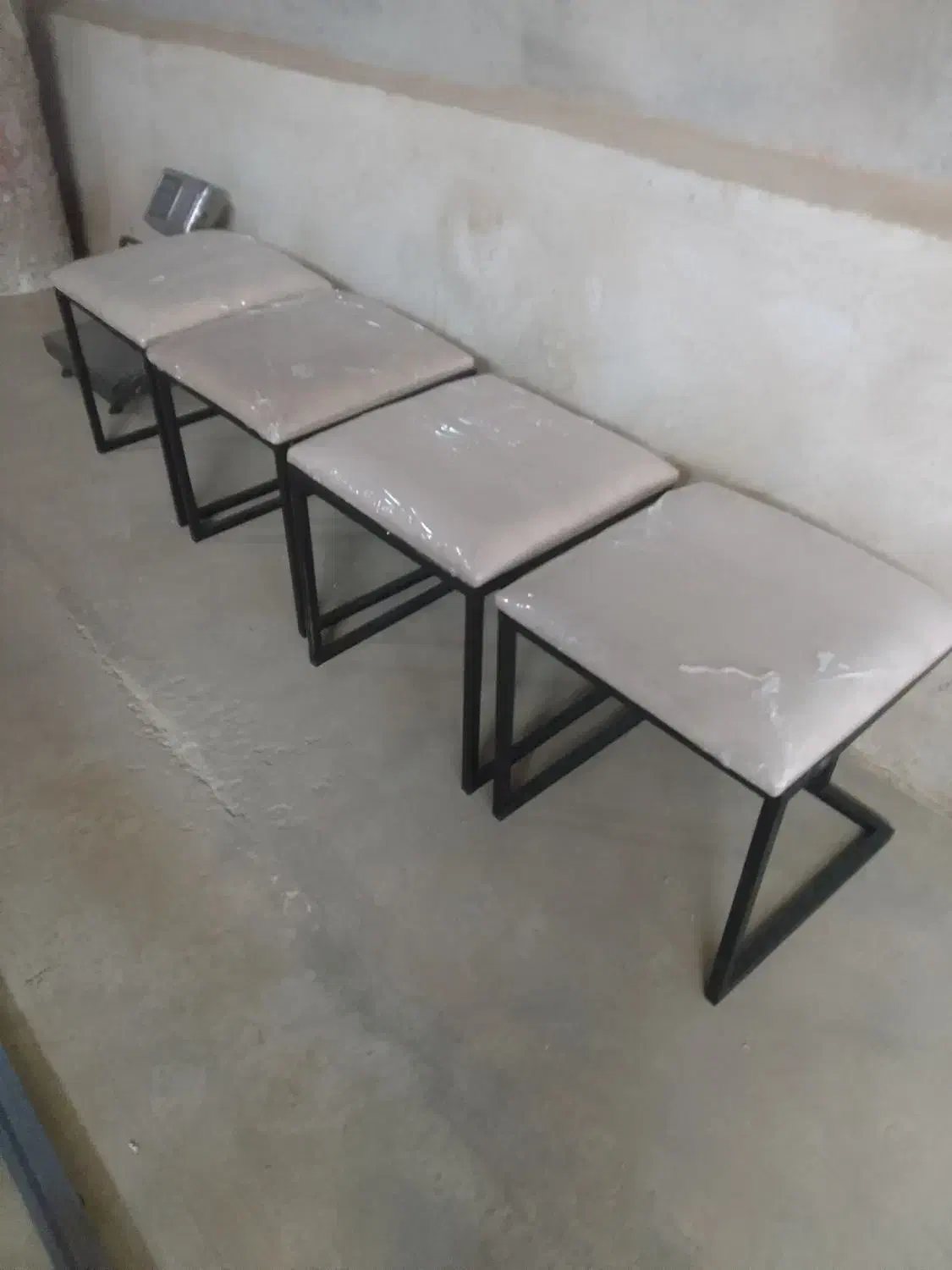 فروش صندلی فلزی|صندلی و نیمکت|تبریز, |دیوار