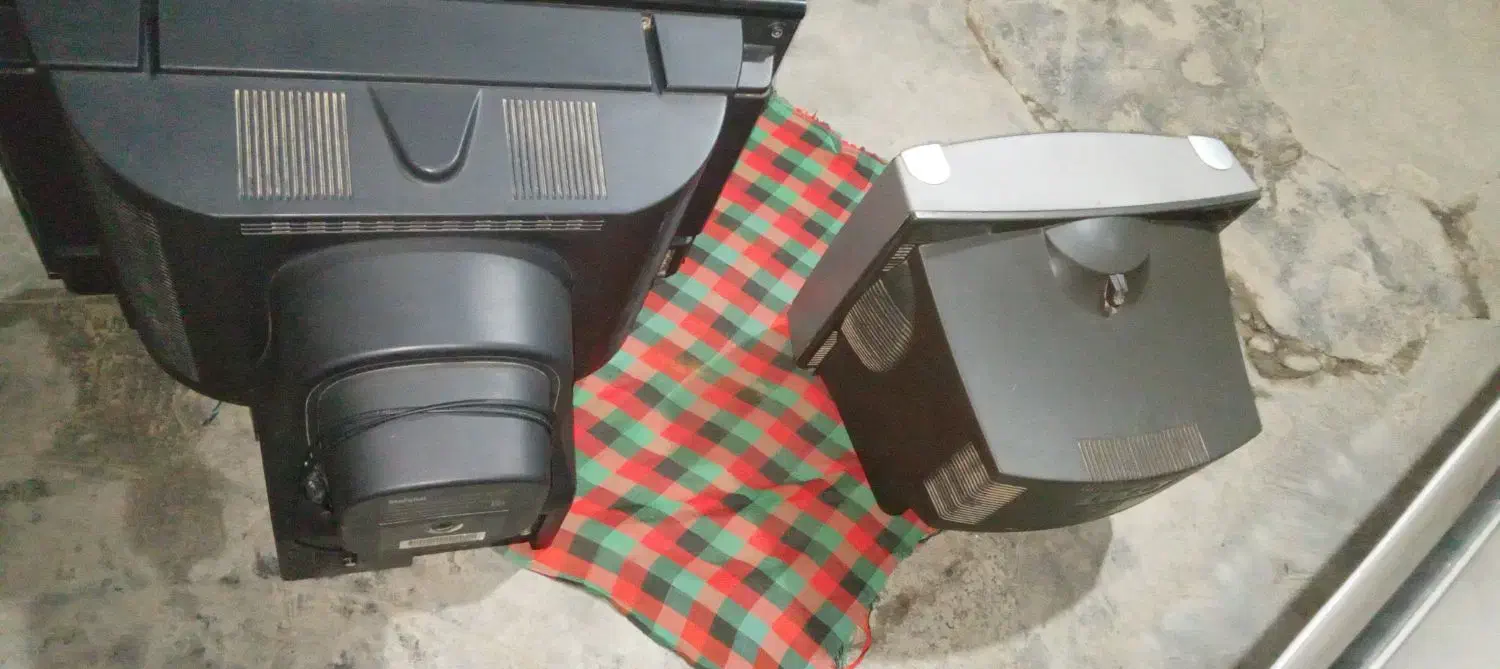 دو عدد تلویزیون قدیمی ۲۱ و ۱۴|تلویزیون و پروژکتور|علیآباد کتول, |دیوار