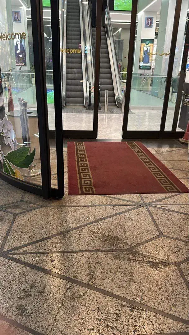 منشی خانم جهت مدیرعامل|استخدام اداری و مدیریت|تهران, صادقیه|دیوار