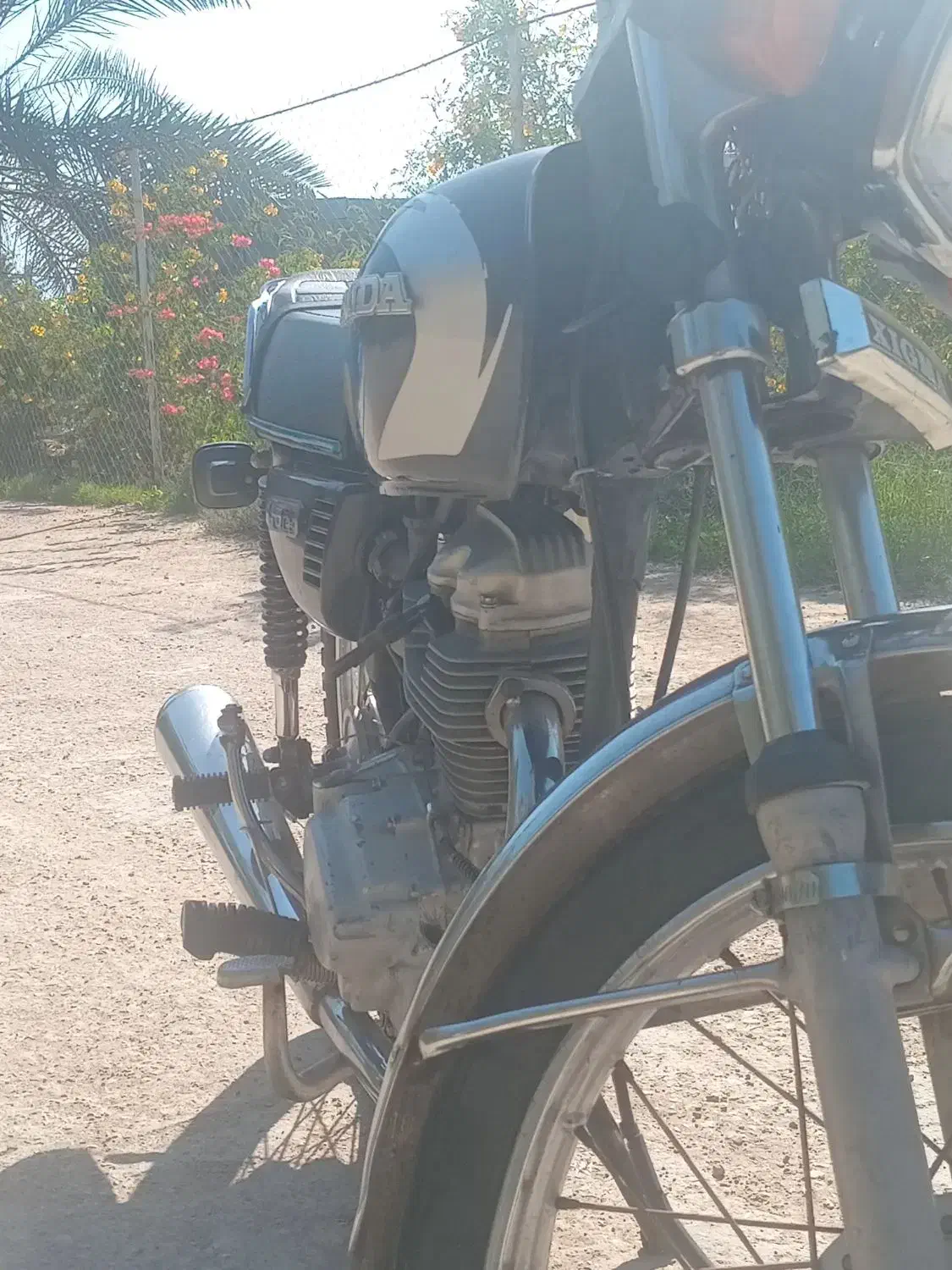 موتور125|موتورسیکلت|آبپخش, |دیوار