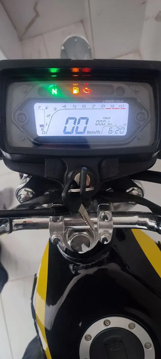 Dino|موتورسیکلت|سراب, |دیوار