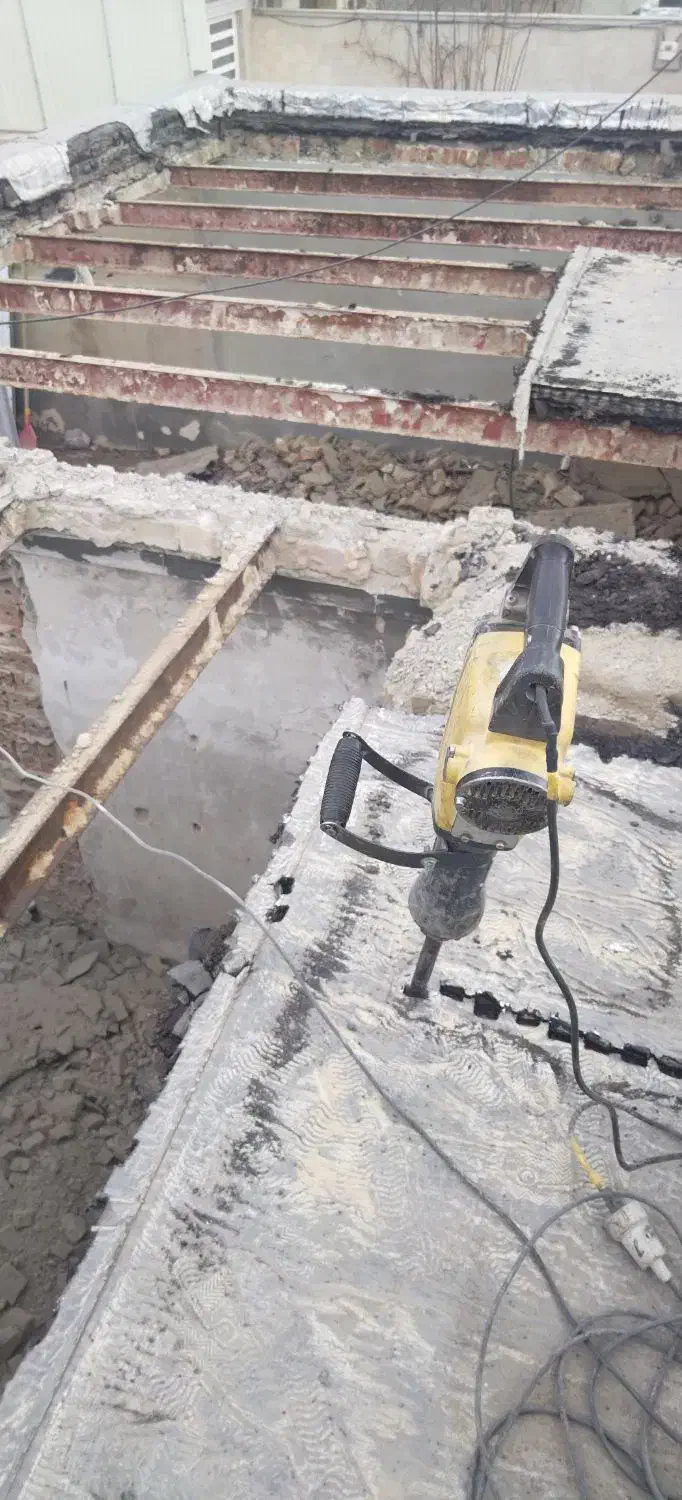 تخریب ساختمان|خدمات پیشه و مهارت|نقده, |دیوار