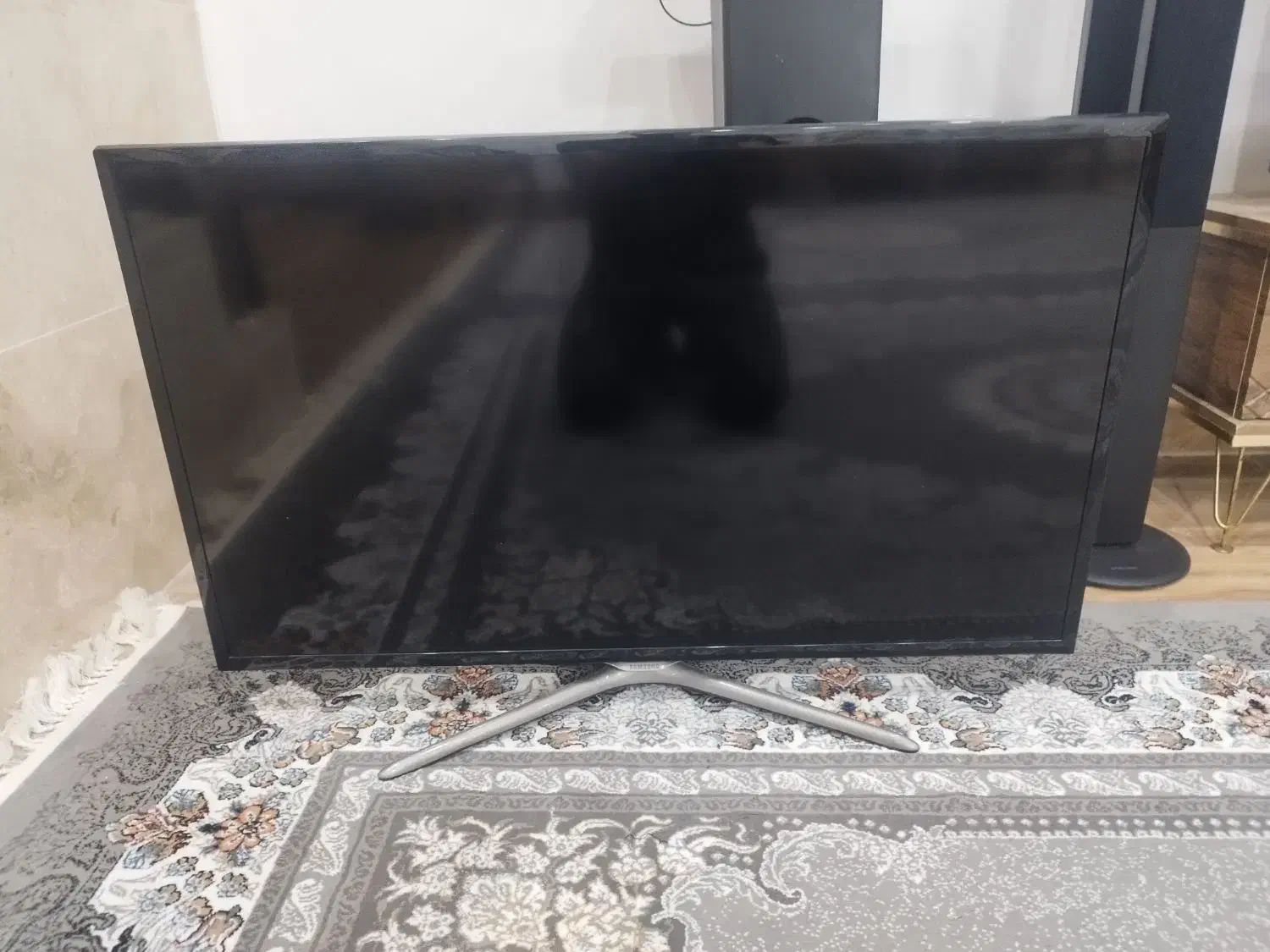 تلویزیون سامسونگ ال ای دی|تلویزیون و پروژکتور|املش, |دیوار