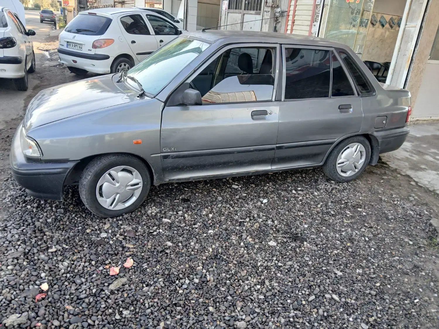 اتوگالری دوستان|خودرو سواری و وانت|رشت, لاکان شهر|دیوار