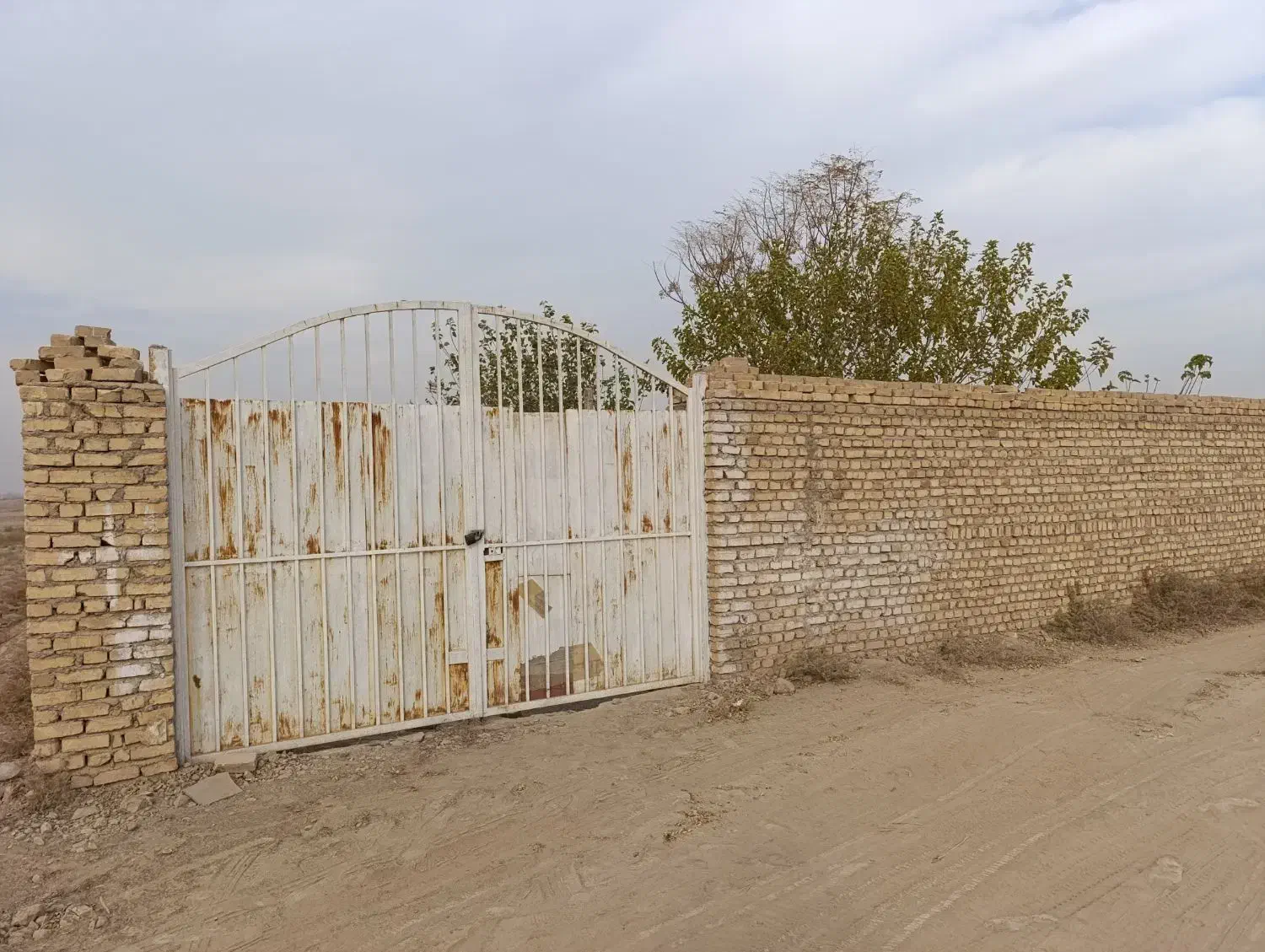 1/800متر فروش چاردیواری با دوساعت آب کشاورزی|فروش دفتر صنعتی، کشاورزی، تجاری|جوادآباد, |دیوار