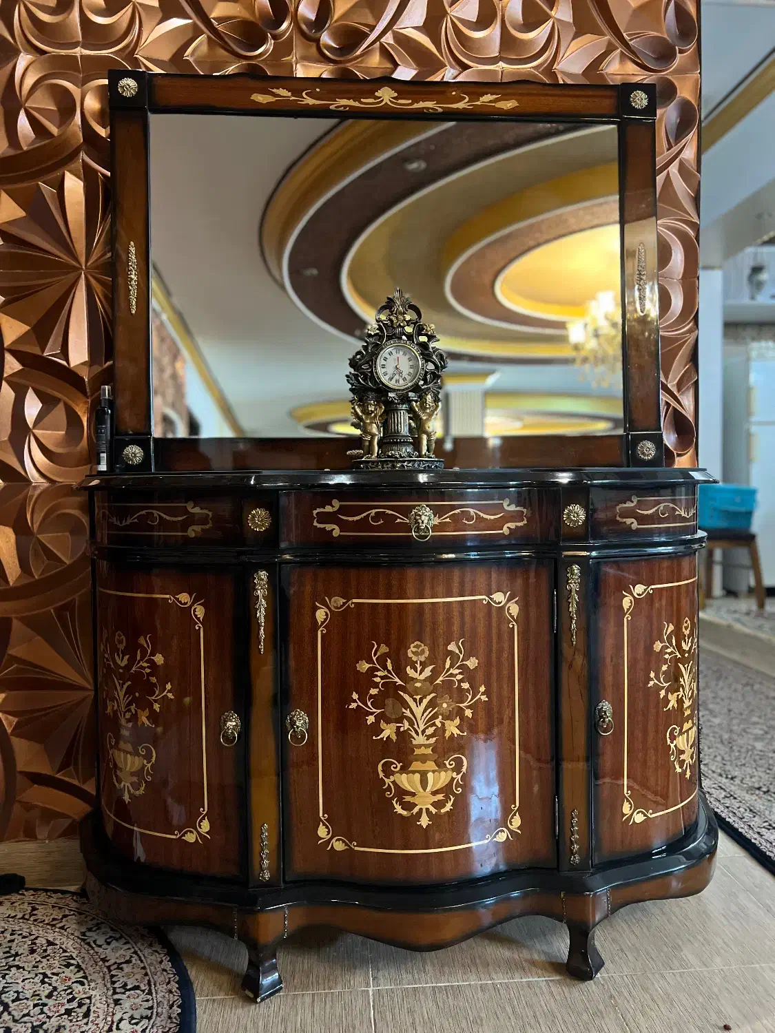 ایینه کنسول|بوفه، ویترین، کنسول|گرگان, |دیوار