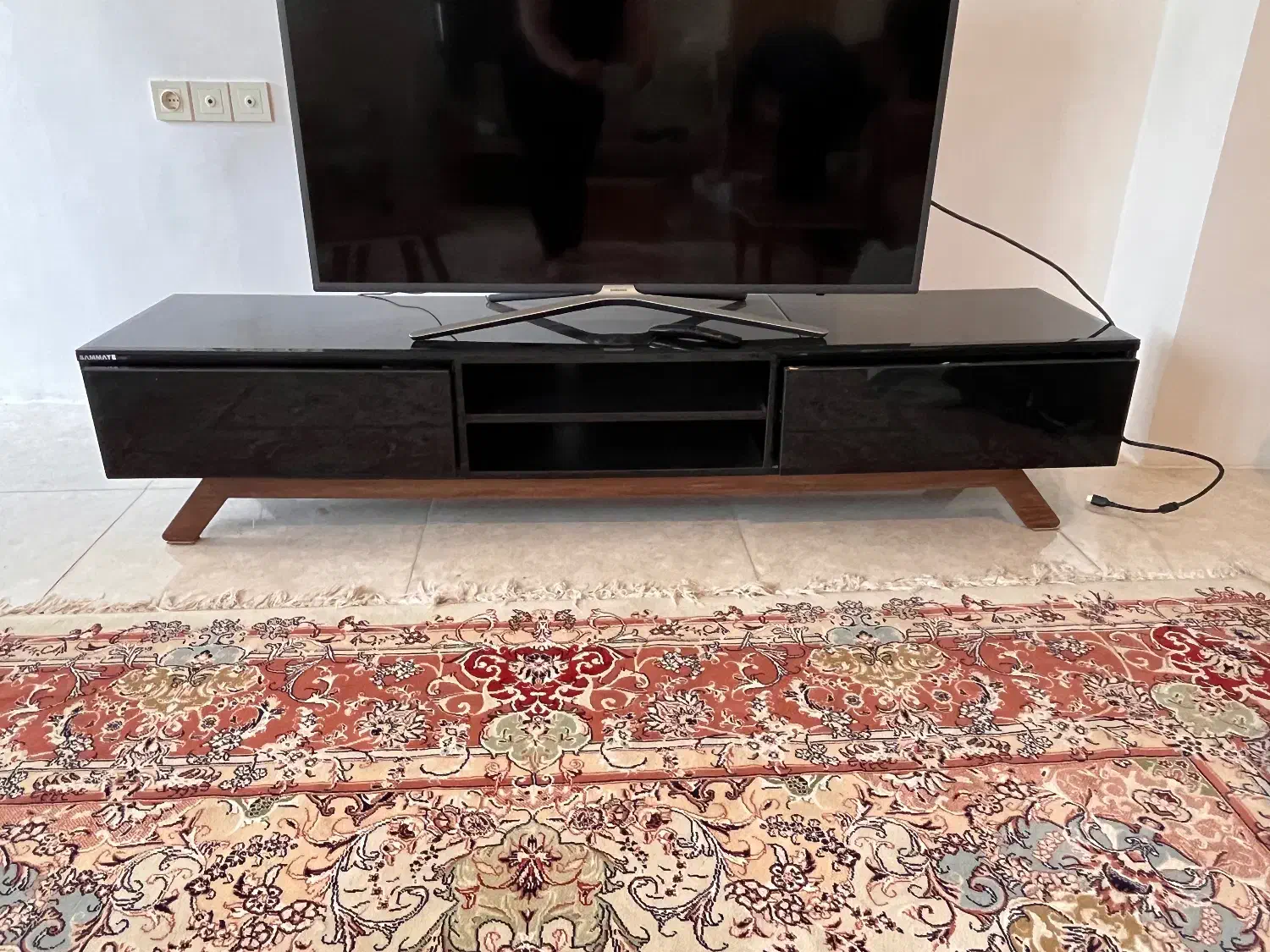 میز تلویزیون|میز تلویزیون|رشت, گلزاران|دیوار