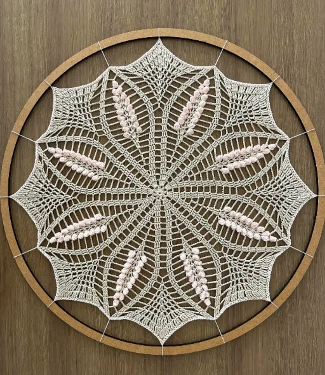 پرده|تابلو فرش|نیشابور, بنیاد شهید|دیوار