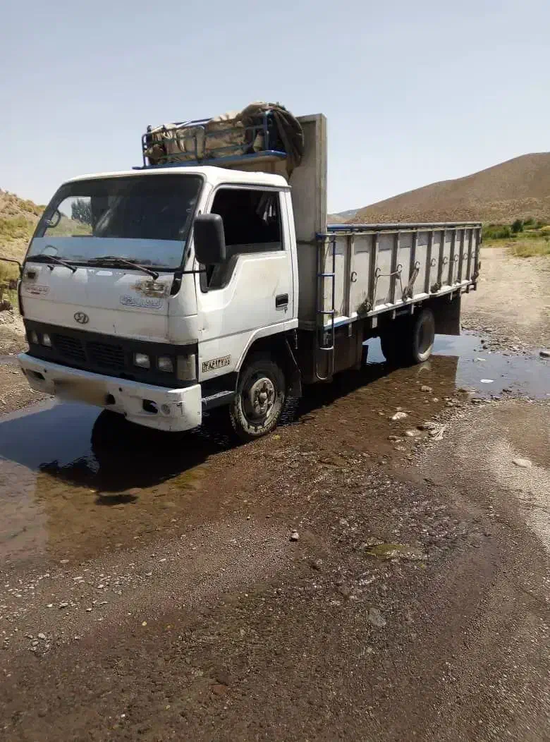 خاور هیوندای مدل ۱۳۸۴  آماده به کار، فنی سالم|خودرو سنگین|سیرجان, |دیوار