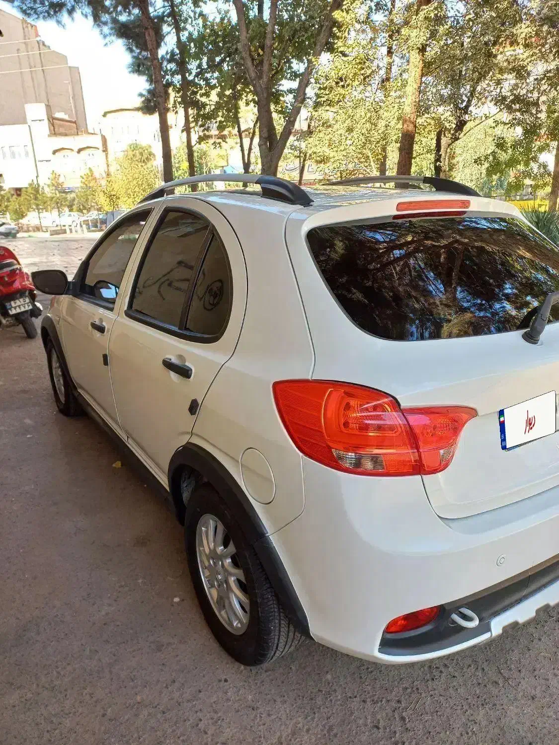 کوییک اتومات مدل ۴۰۲|خودرو سواری و وانت|قم, بنیاد|دیوار