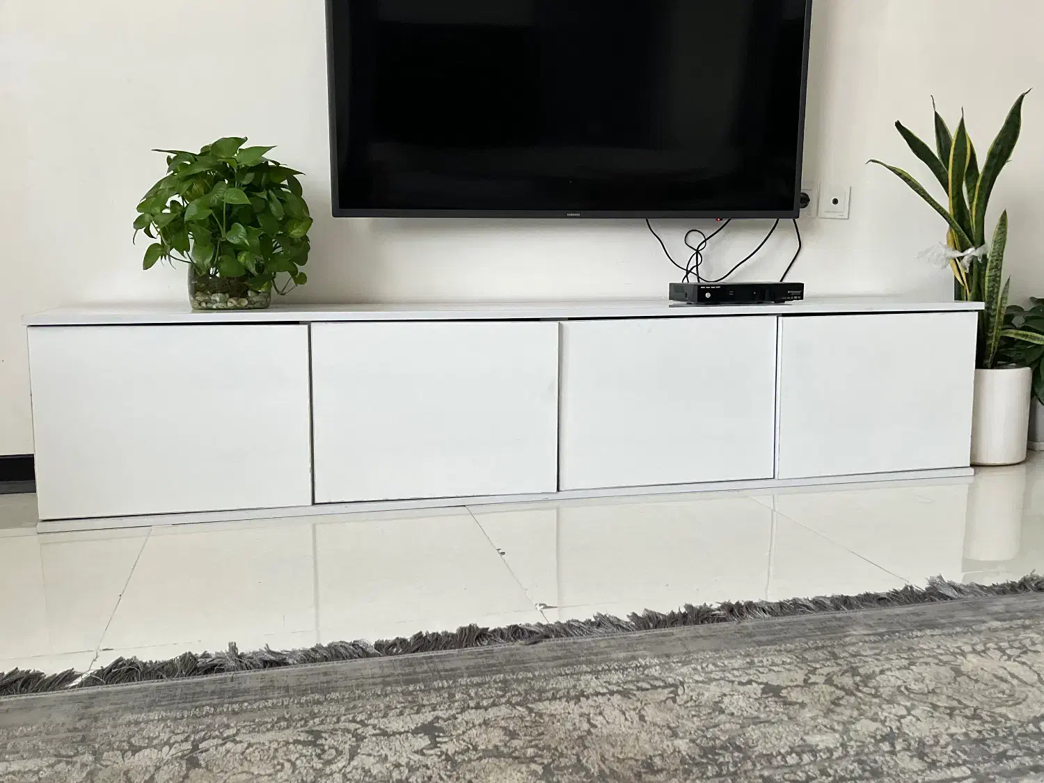 میز تی وی|میز تلویزیون|اهواز, فولادشهر|دیوار