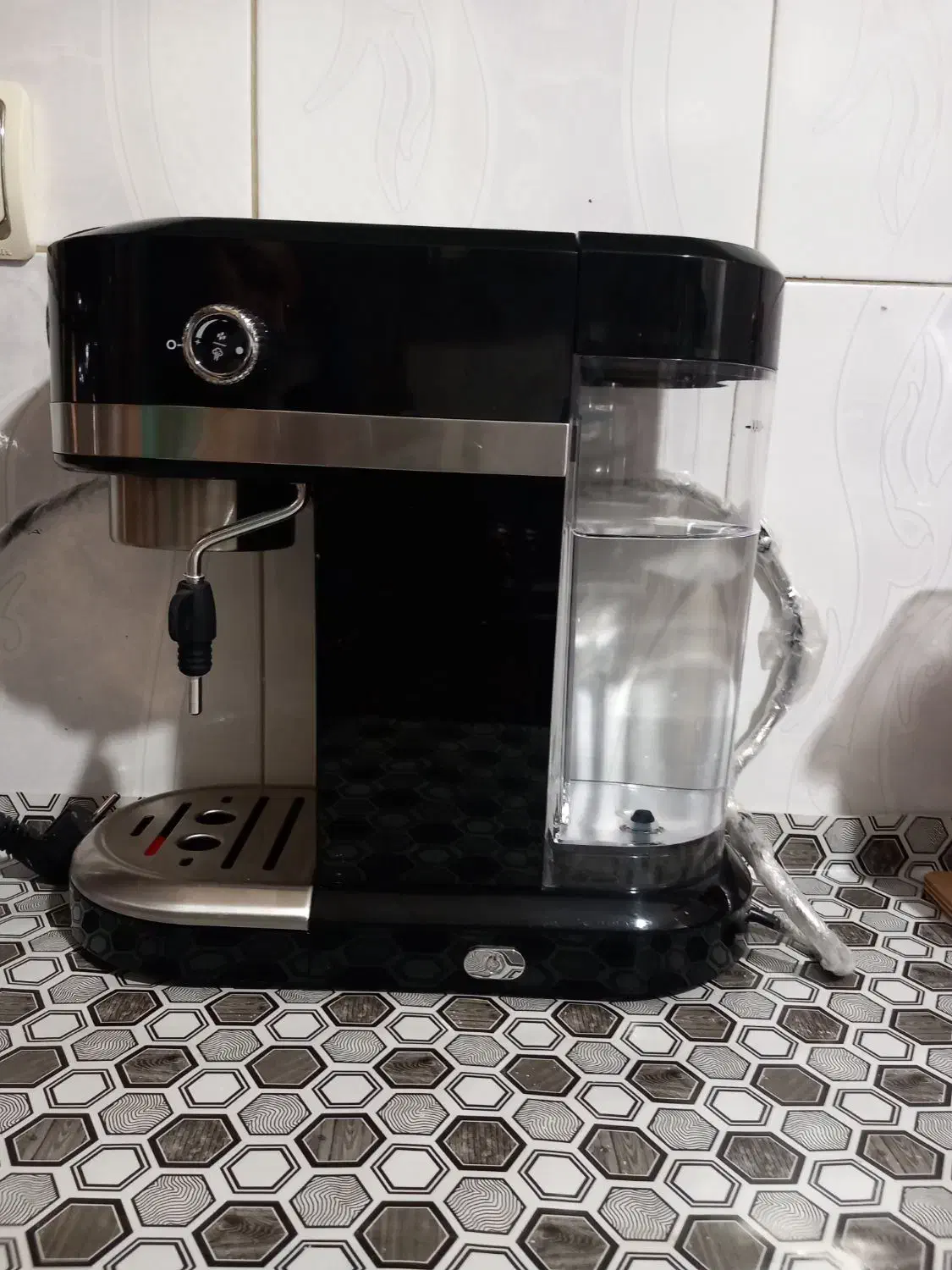 قهوه ساز بارنی|سماور، چایساز، قهوهساز|بروجرد, |دیوار