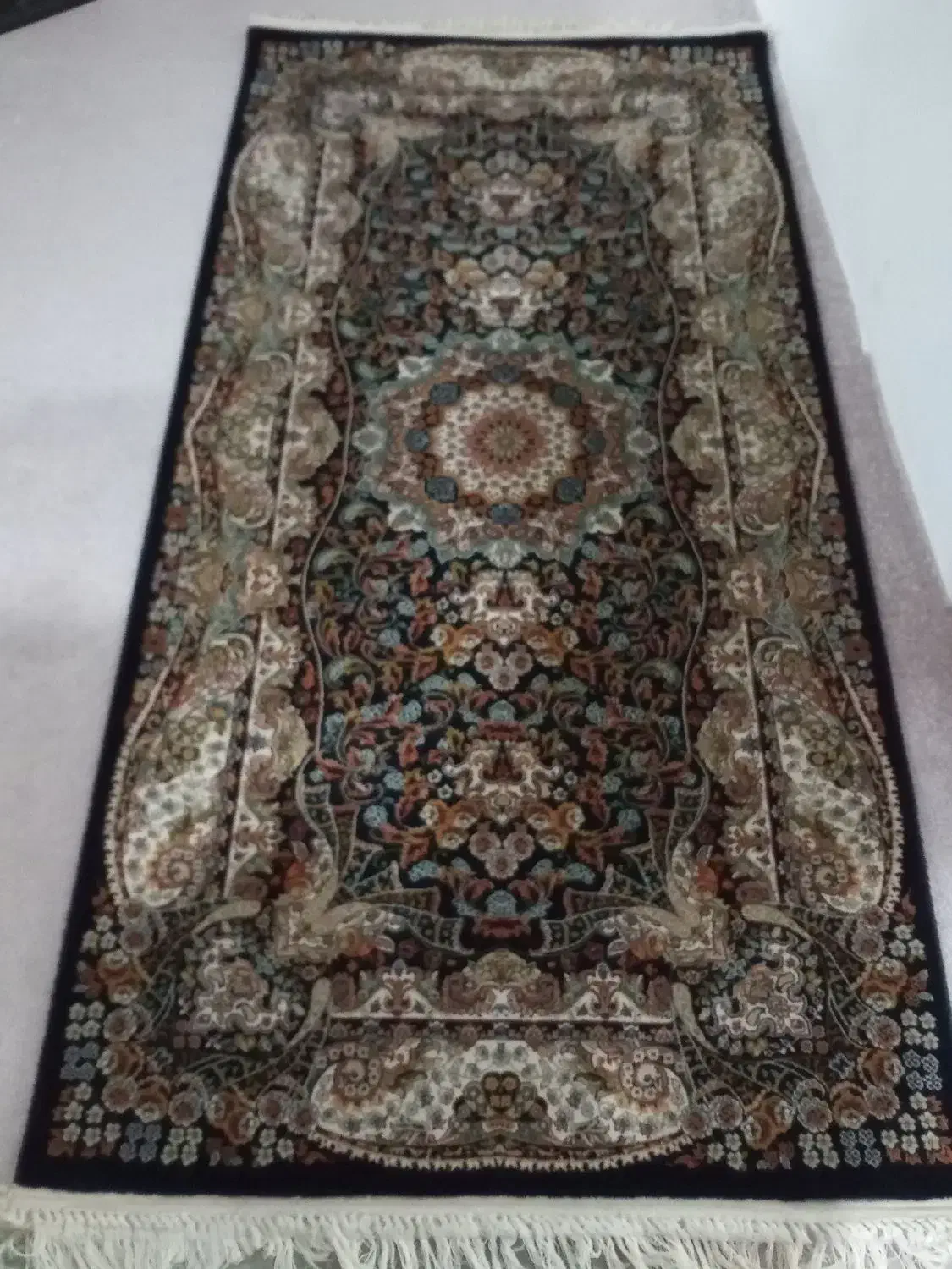 یک عدد کنارە|فرش|سنندج, |دیوار