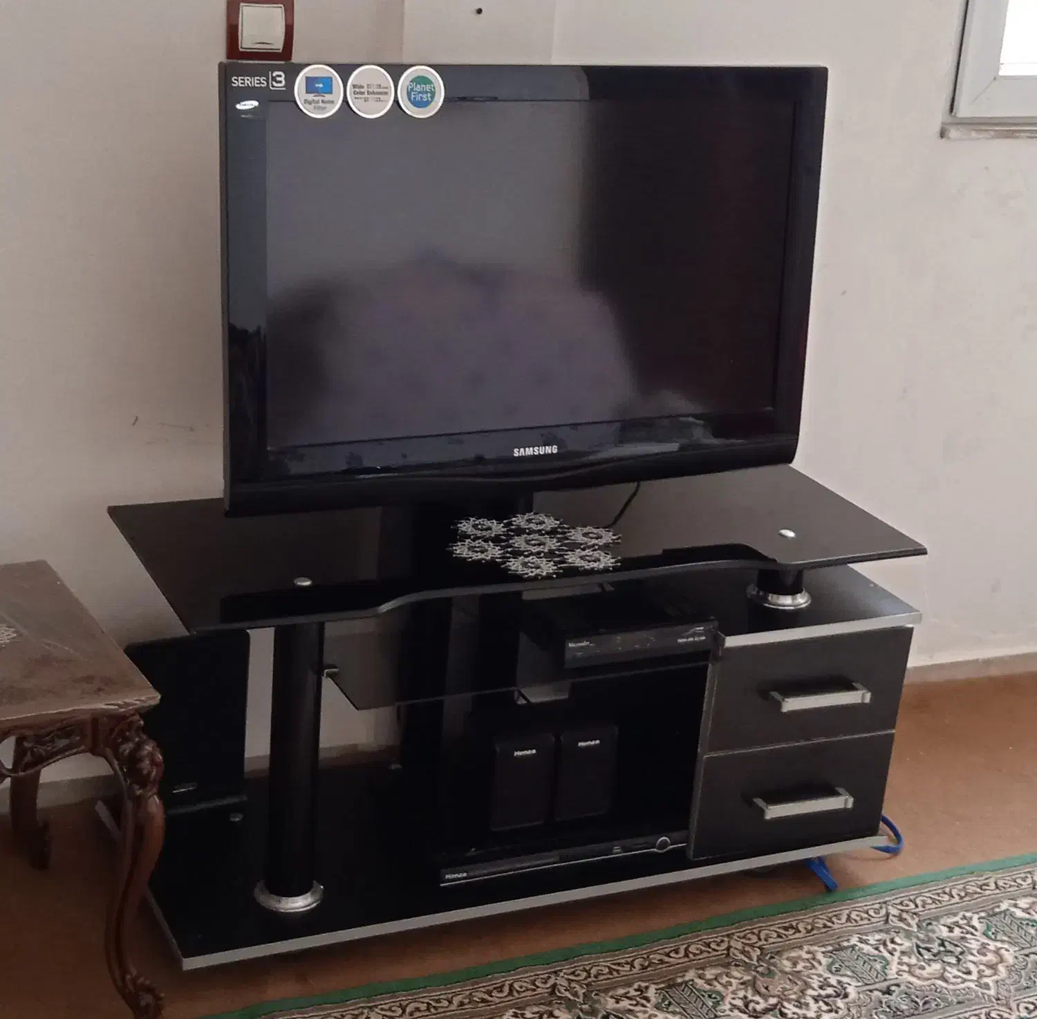 تلویزیون ال سی دی ۳۲اینچ سامسونگ|تلویزیون و پروژکتور|اردبیل, |دیوار