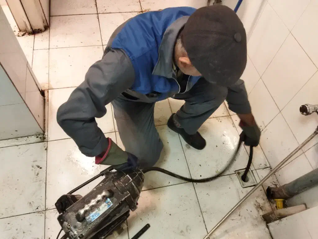 لوله بازکنی|خدمات پیشه و مهارت|کنارک, |دیوار