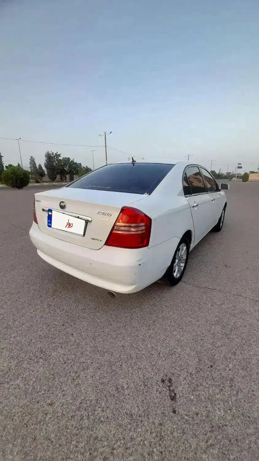 لیفان ۶۲۰ ۱۸۰۰|خودرو سواری و وانت|محمدیه-قزوین, |دیوار