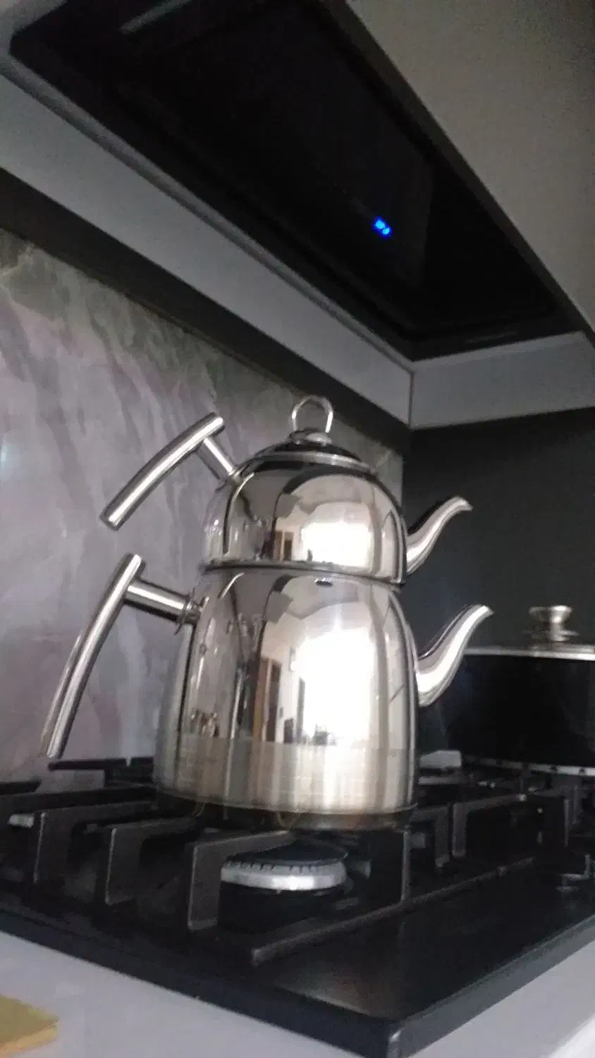 قوری کتری ست درحدنو|قوری، کتری، قهوهساز دستی|اصفهان, شاهد|دیوار