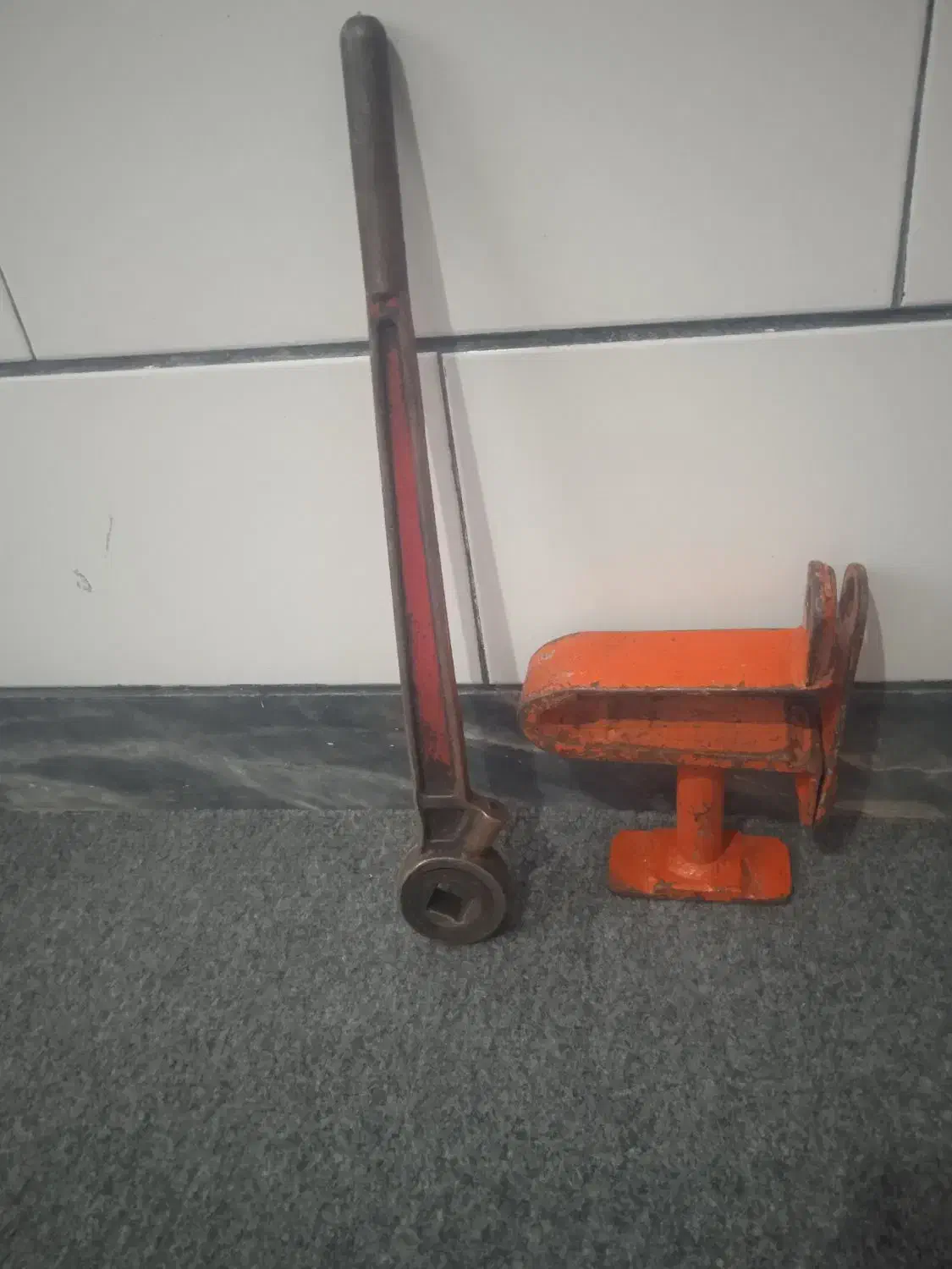 اچار|ابزارآلات|اراک, |دیوار