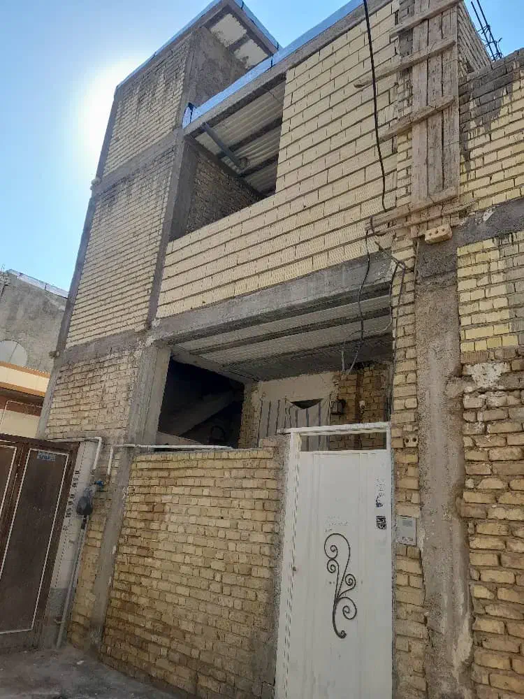 فروش منزل دو طبقه دو خوابه شاپورجان کیانی|فروش خانه و ویلا|شیراز, شاپورجان|دیوار