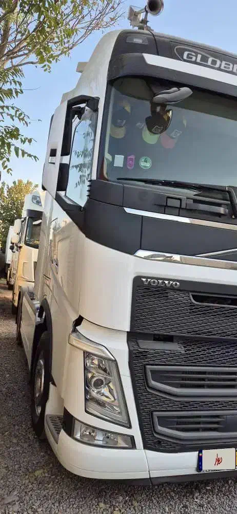 ولوو۴۶۰ مدل۲۰۲۱|خودرو سنگین|سیرجان, |دیوار