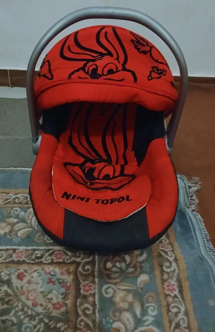 کریر یا لالایی سالم و نو|اسباب و اثاث بچه|زهک, |دیوار