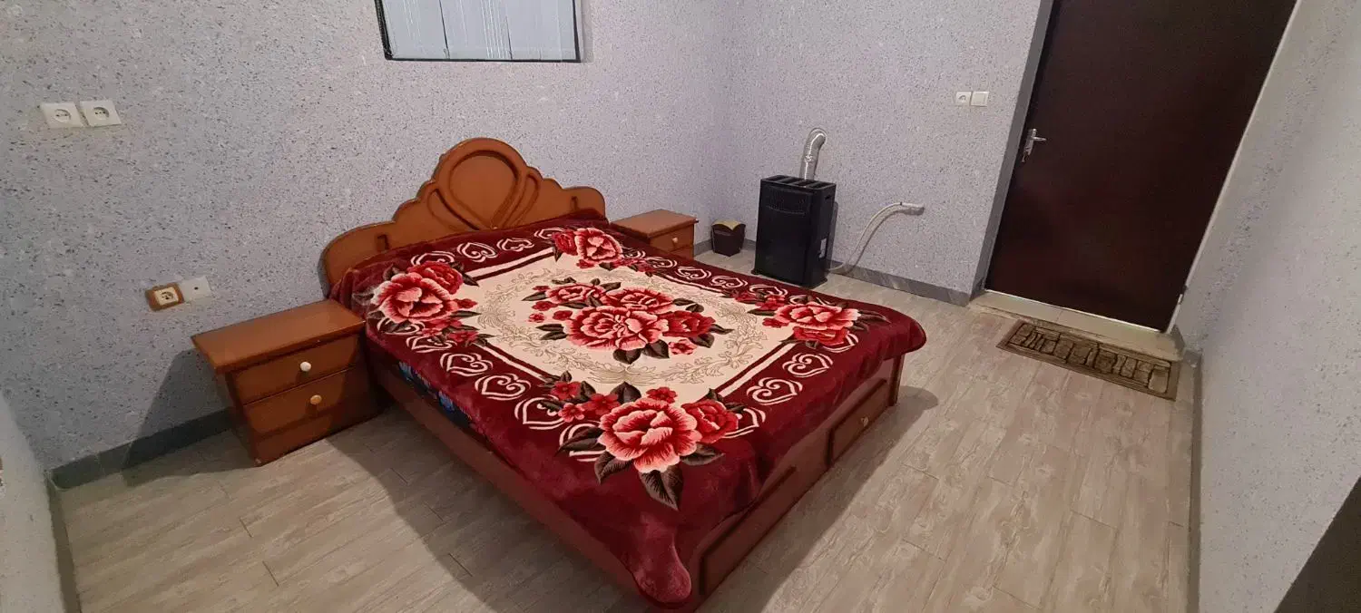 منزل مبله طبقه دوم|اجارهٔ کوتاه‌مدت آپارتمان و سوئیت|شیراز, مسلم|دیوار