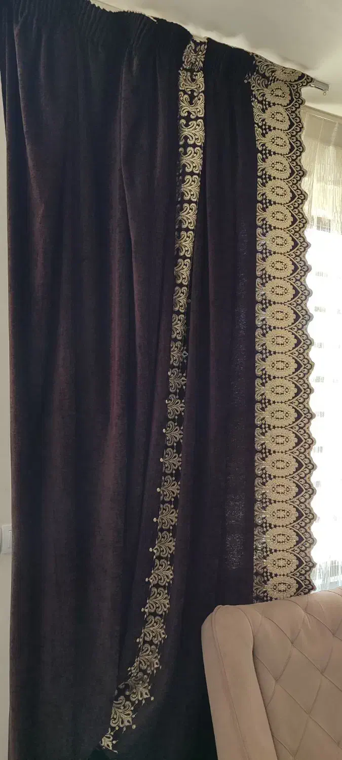 دو عدد والان مخمل سالم و تمیز|پرده، رانر، رومیزی|بروجرد, |دیوار