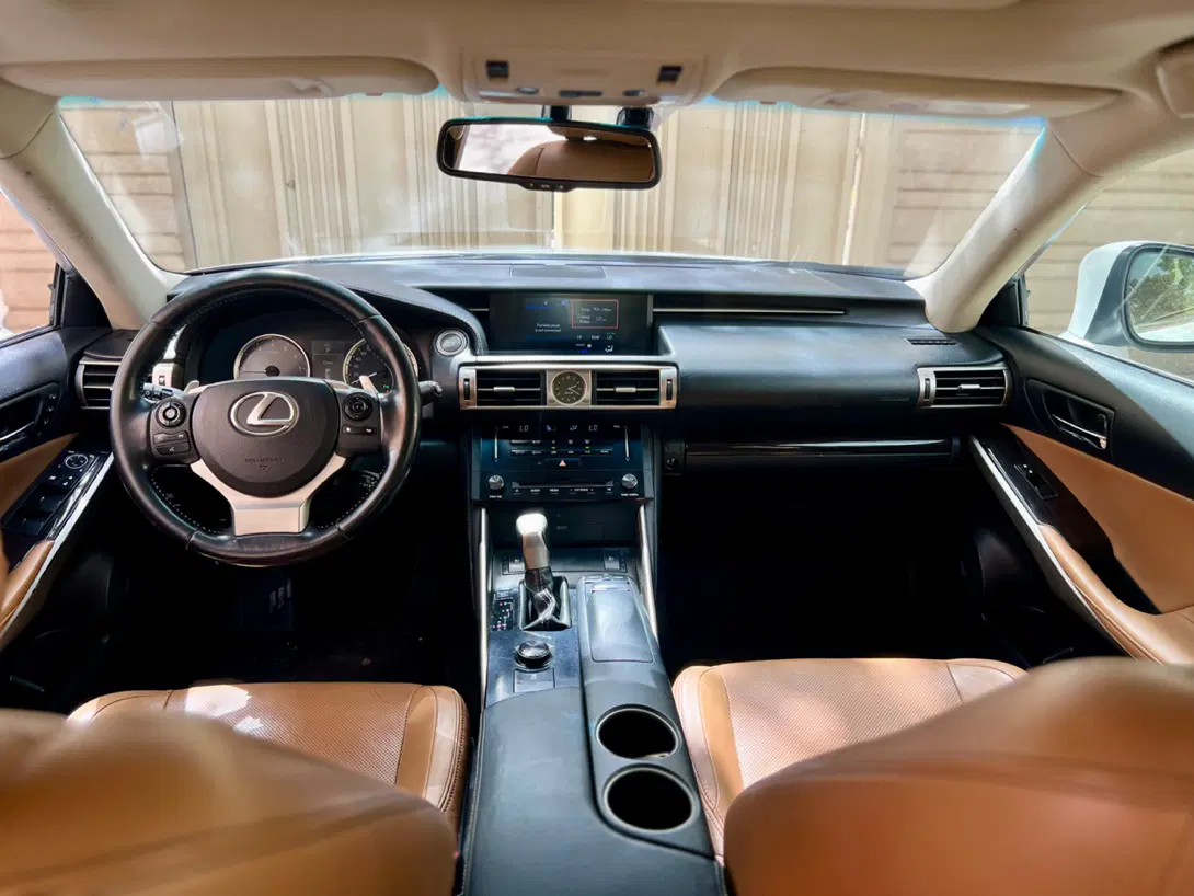 Lexus is 250|خودرو سواری و وانت|اصفهان, مرداویج|دیوار